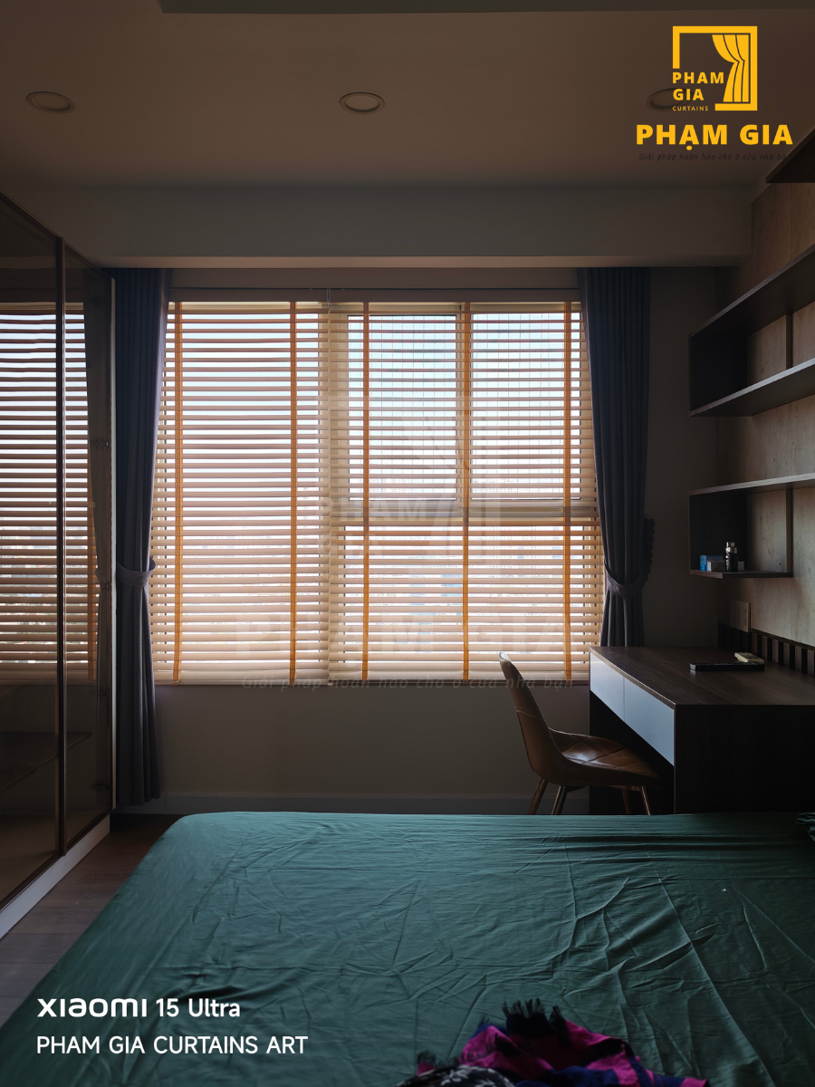 LẮP ĐẶT RÈM SÁO GỖ VÀ RÈM VẢI TẠI CHUNG CƯ GALAXY 9, SỐ 9 NGUYỄN KHOÁI, KHU PHỐ 6, PHƯỜNG VĨNH HỘI (QUẬN 4 CŨ), TP. HCM