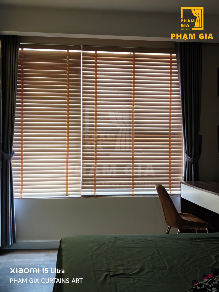 LẮP ĐẶT RÈM SÁO GỖ VÀ RÈM VẢI TẠI CHUNG CƯ GALAXY 9, SỐ 9 NGUYỄN KHOÁI, KHU PHỐ 6, PHƯỜNG VĨNH HỘI (QUẬN 4 CŨ), TP. HCM