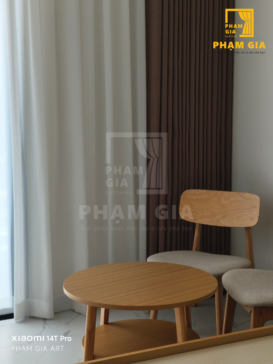 LẮP ĐẶT RÈM VẢI VÀ RÈM SÁO GỖ TẠI CHUNG CƯ OPUS ONE, TÒA OS5, VINHOMES GRAND PARK, QUẬN 9, TP.HCM